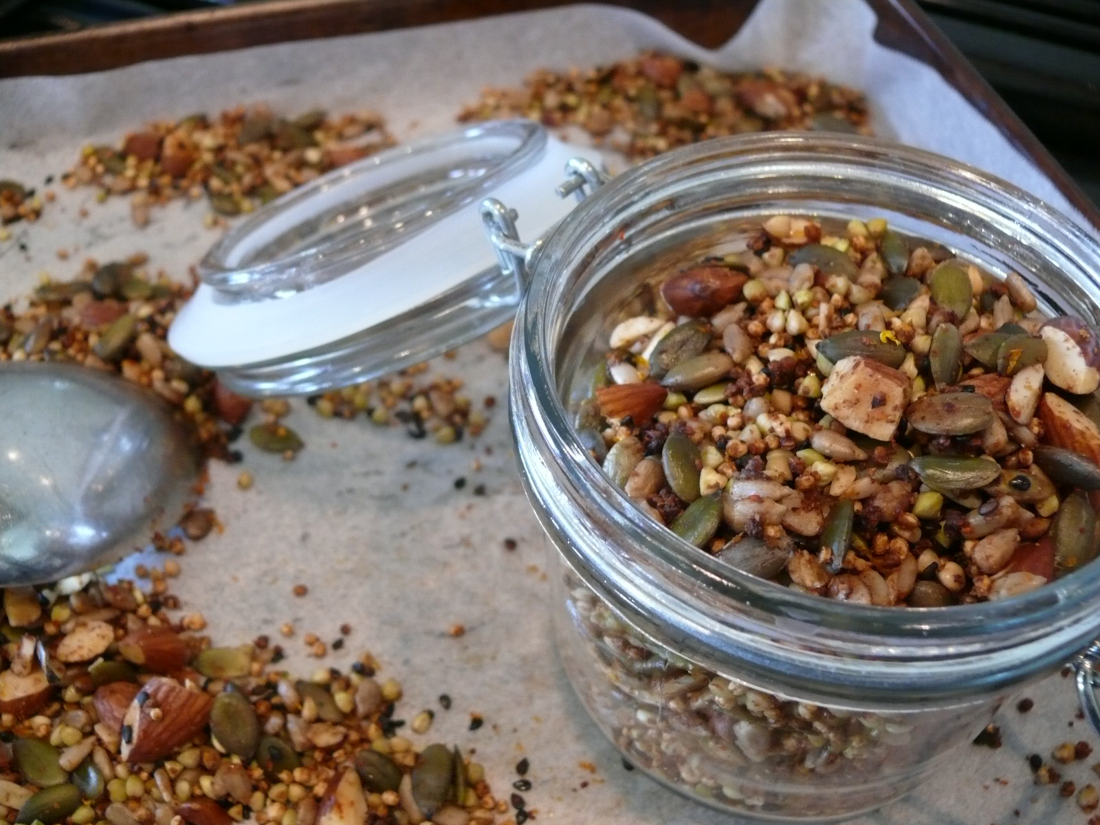 puffed and toasted seed and nut mix